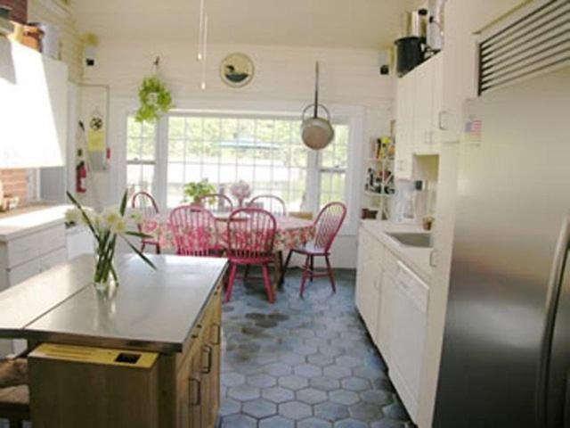 Oliver Lodge Meredith Extérieur photo
