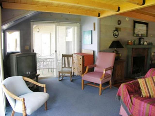 Oliver Lodge Meredith Extérieur photo
