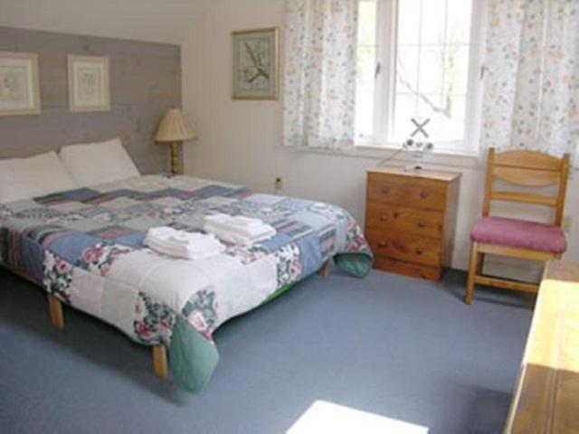 Oliver Lodge Meredith Extérieur photo